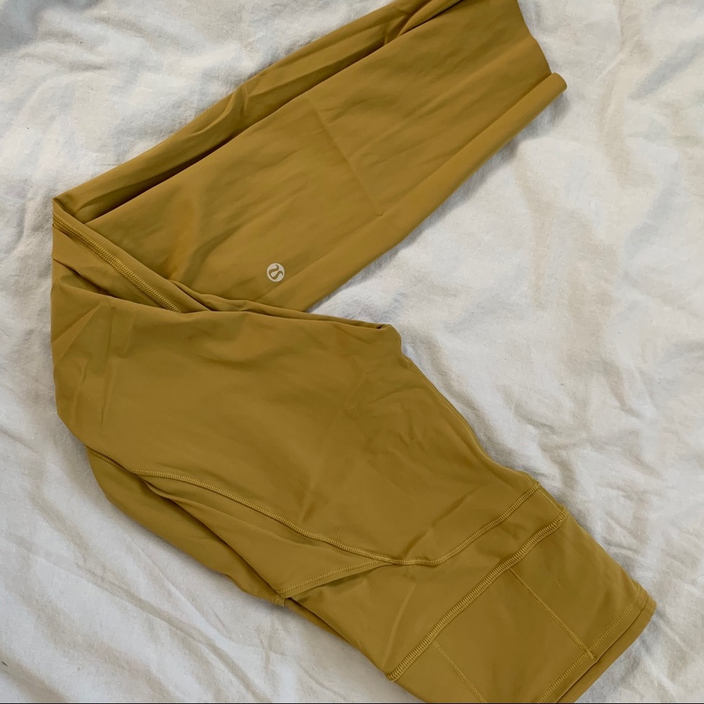 Lululemon fast and frees